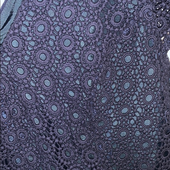 Women’s Dress - Picture 2 of 3